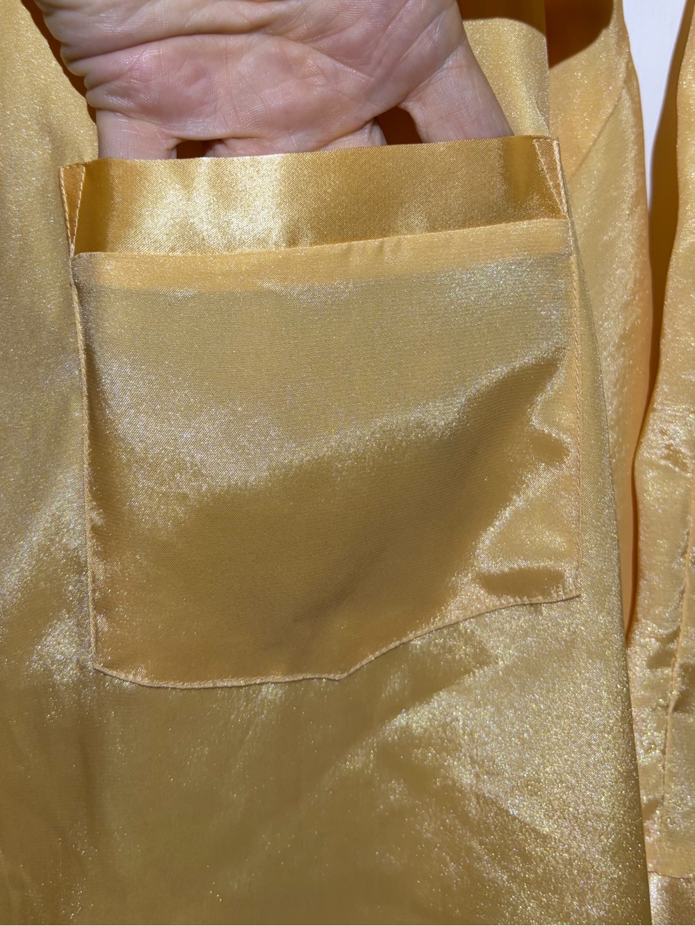 Vintage VS Gold Label Silky Gold Women's Pajama Set - Button-Up Top & Shorts. XL - Picture 2 of 12